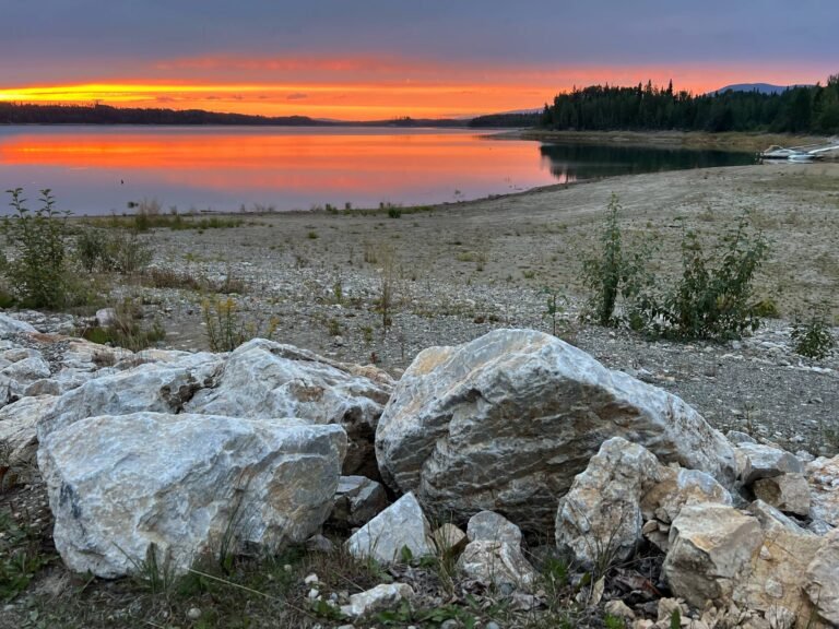 Mackenzie Landing Linda Page 768x576